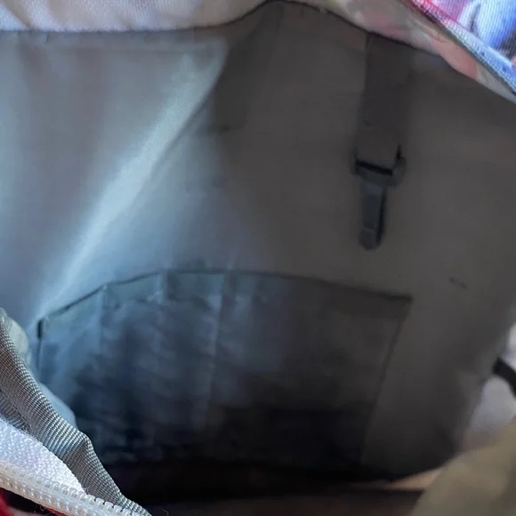 JanSport Big Student Art aPrint Backpack leather bottom. Large pockets - Picture 9 of 10